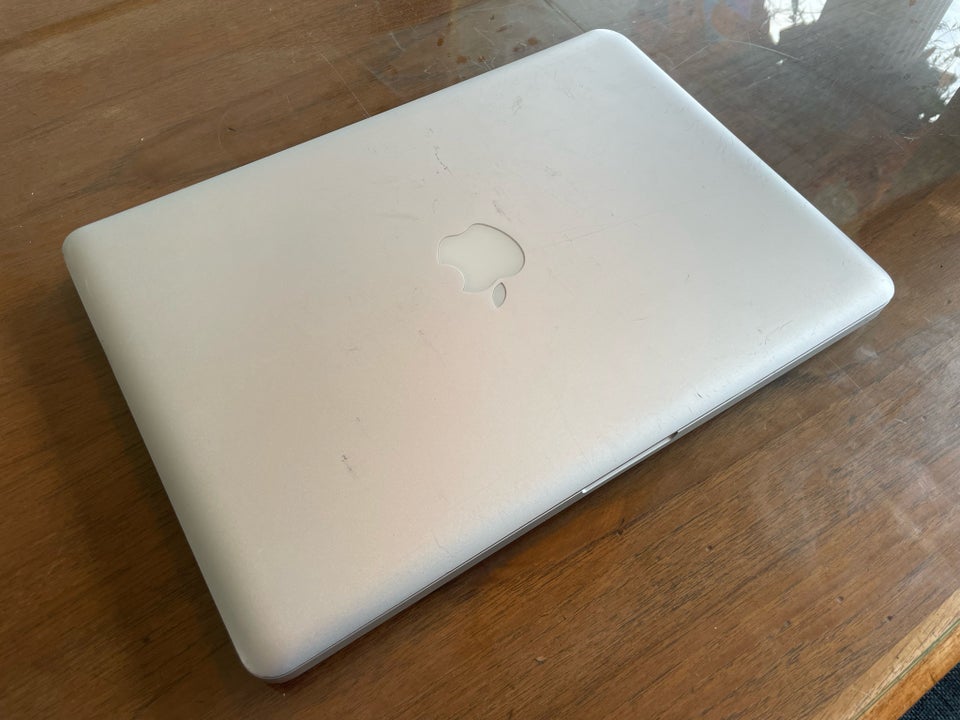 MacBook Pro, 13” 2011, 2.4 GHz