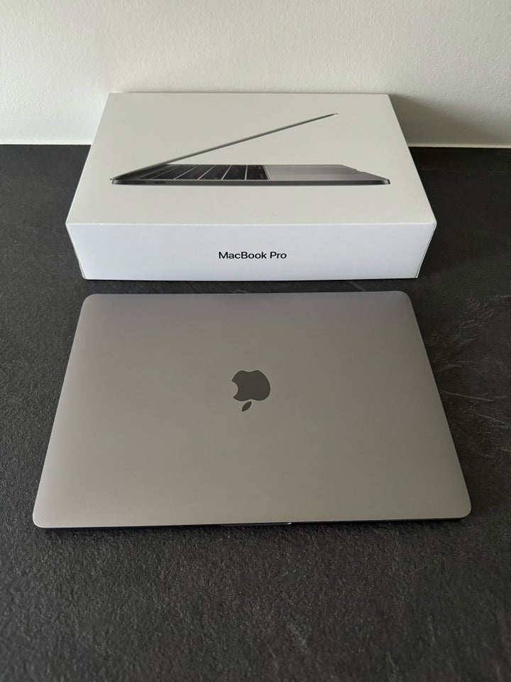 MacBook Pro, A1708, 2.3 GHz