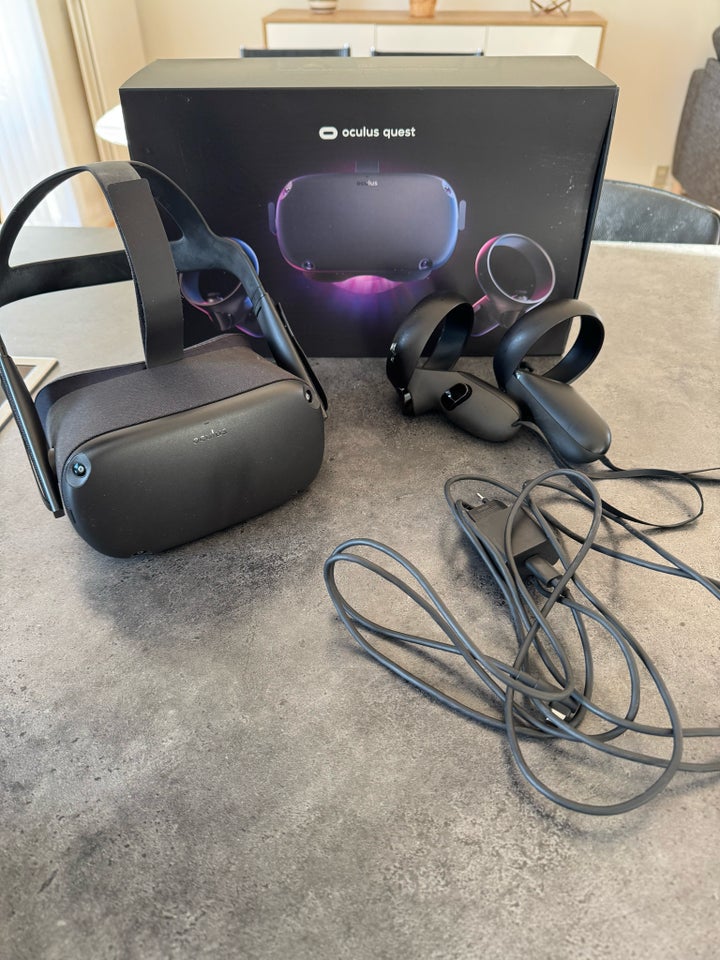 Oculus quest, spillekonsol, God