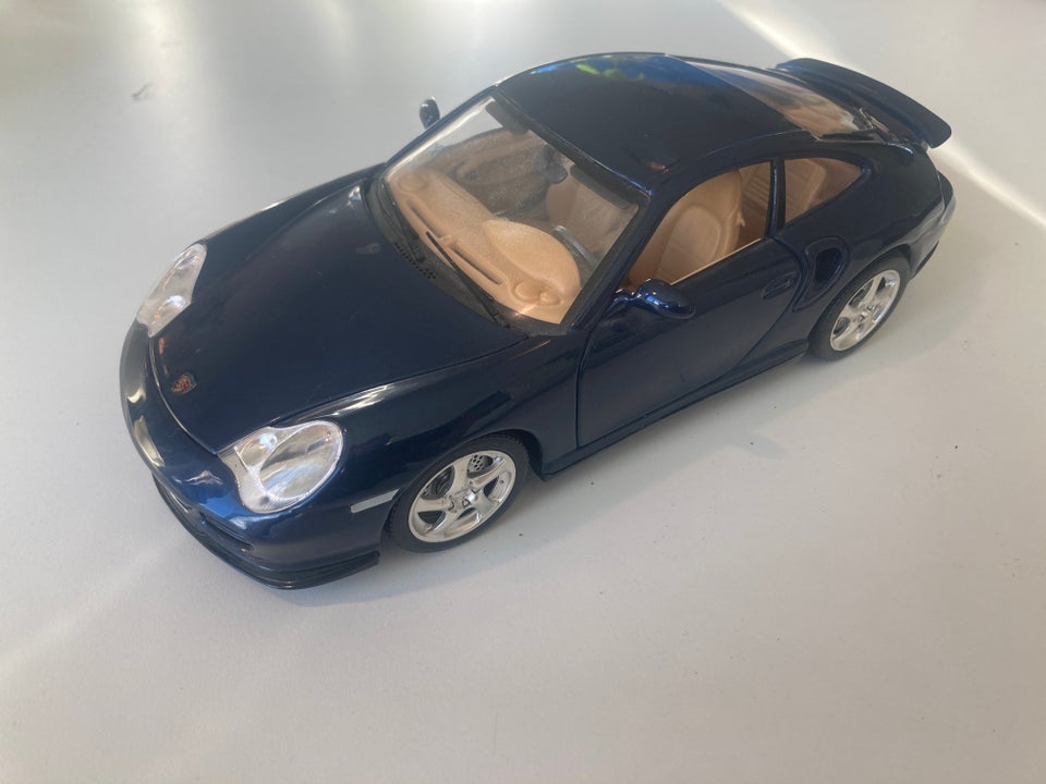 Porsche 966 modelbil