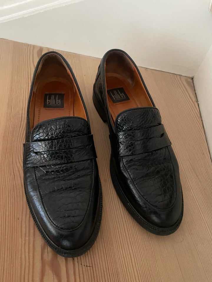 Loafers, str. 39, Billi bi