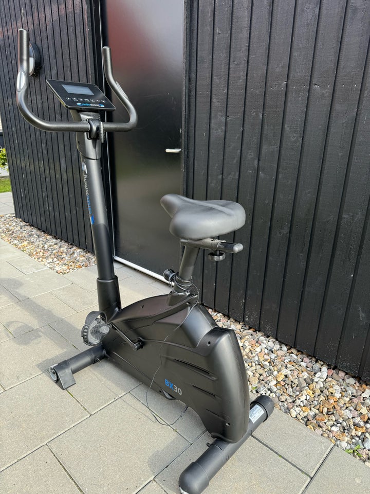 Motionscykel, Cardiostrong BX30