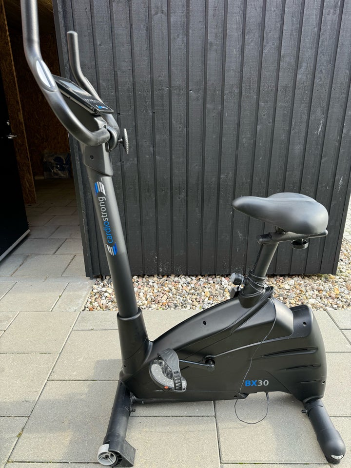 Motionscykel, Cardiostrong BX30