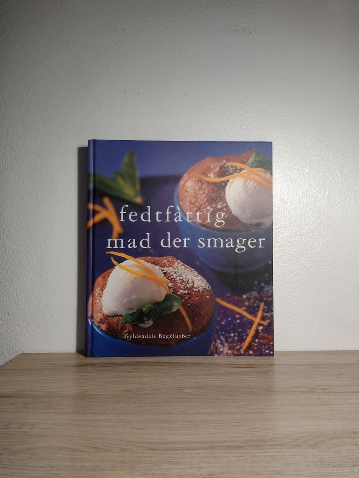 fedtfattig mad der smager , Ellis