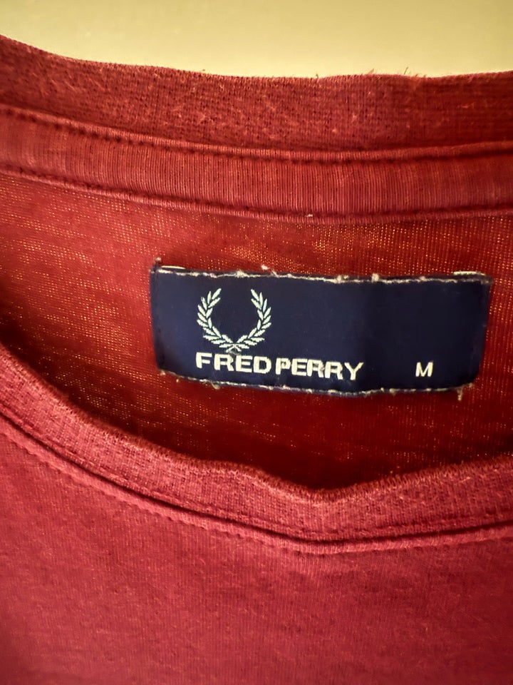 T-shirt, Fred Perry , str. M