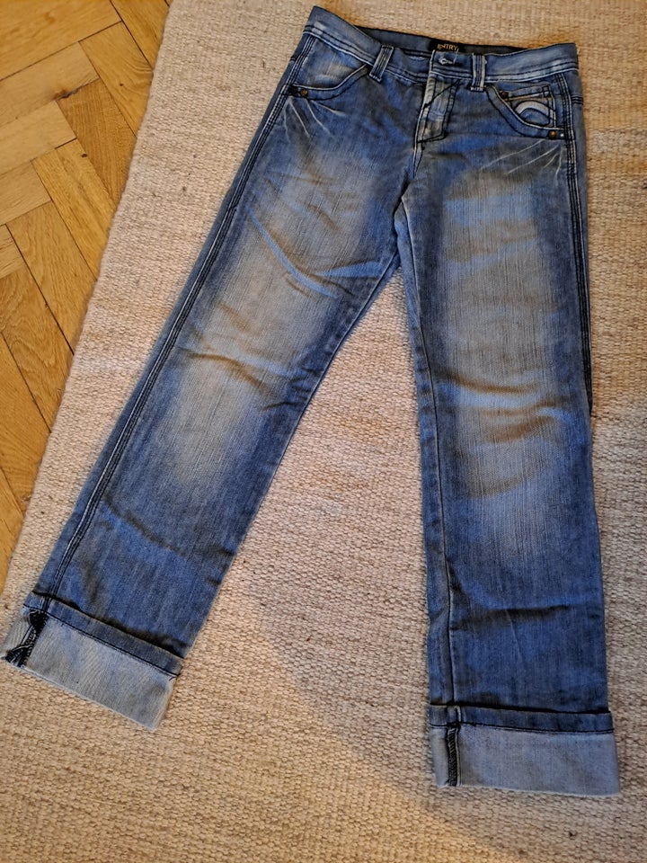 Jeans, Blå cowboybukser, Entry