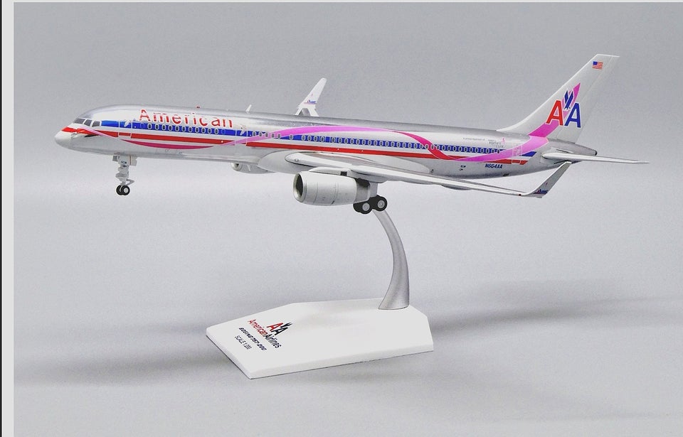 Modelfly, A A B 757, skala 1:200