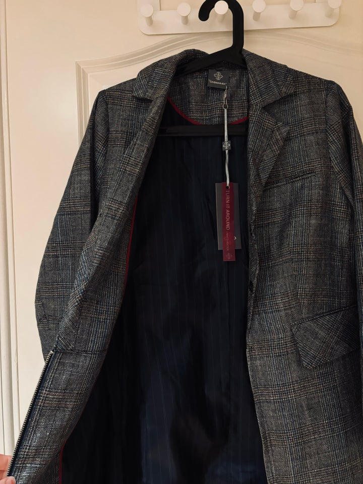 Blazer, str. 36, byGRØNNBÆK