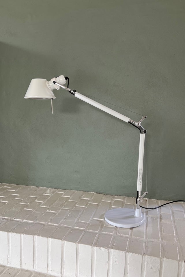 Arkitektlampe, Artemide Tolomeo