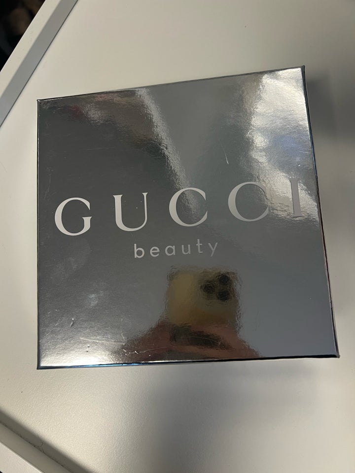 Dameparfume, Gucci parfume gave