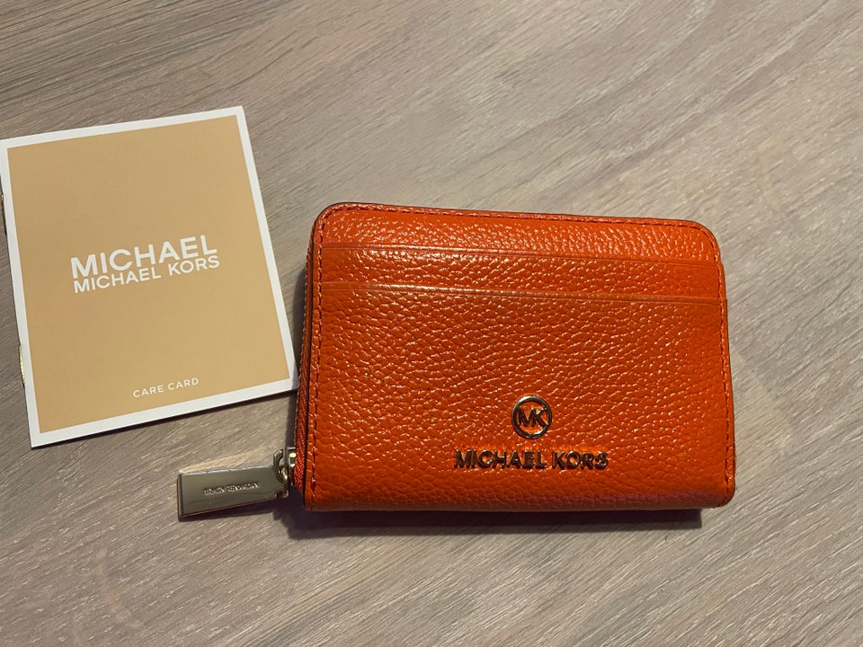 Pung, Michael Kors