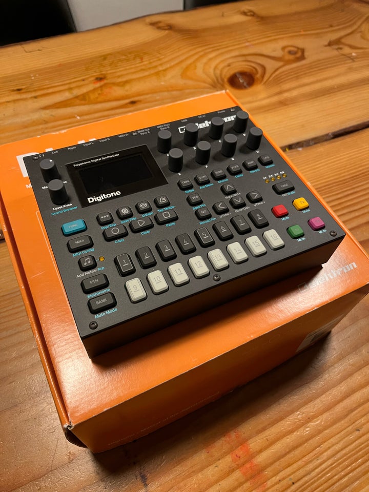 Synthesizer, Elektron Digitone