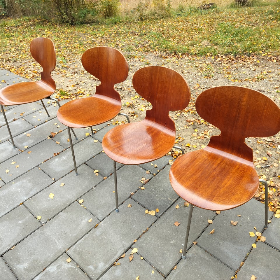 Arne Jacobsen, Myren 3100, Stile