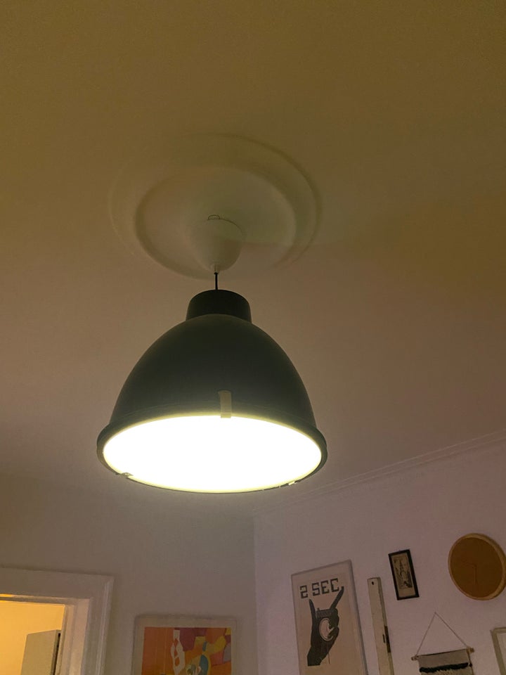 Anden loftslampe