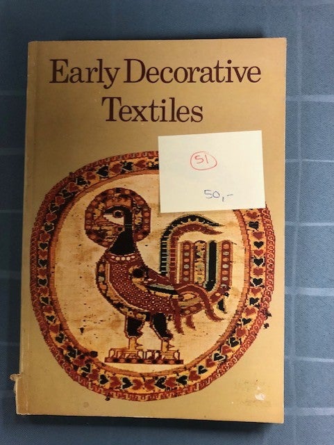 Early Decorative Textiles, emne: