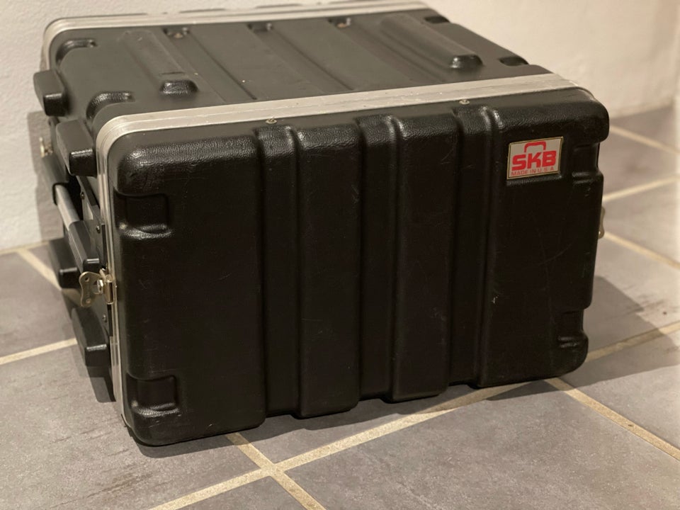 Rack case, SKB