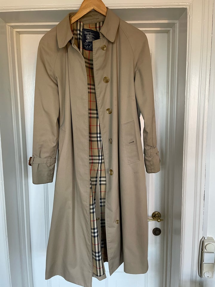 Trenchcoat, str. 36, Burberry