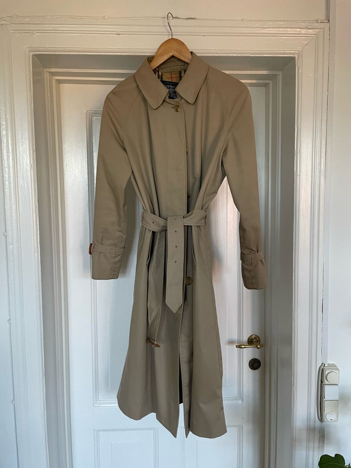 Trenchcoat, str. 36, Burberry