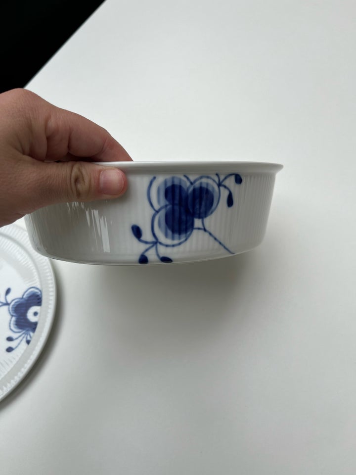 Porcelæn Skål m låg Royal