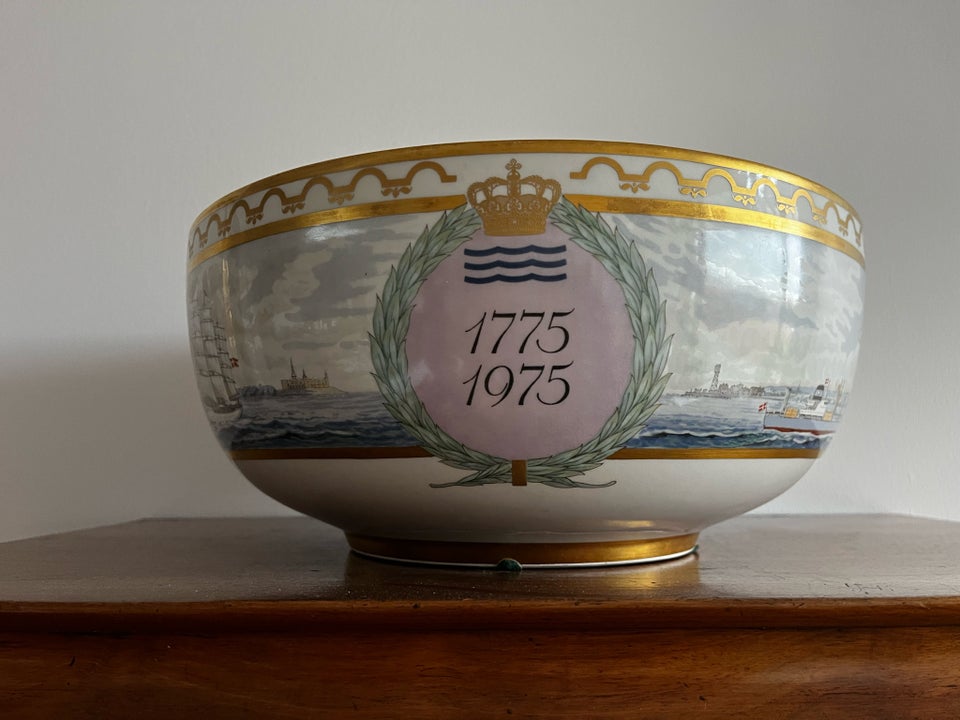 Porcelæn Kgl Bowle  Royal