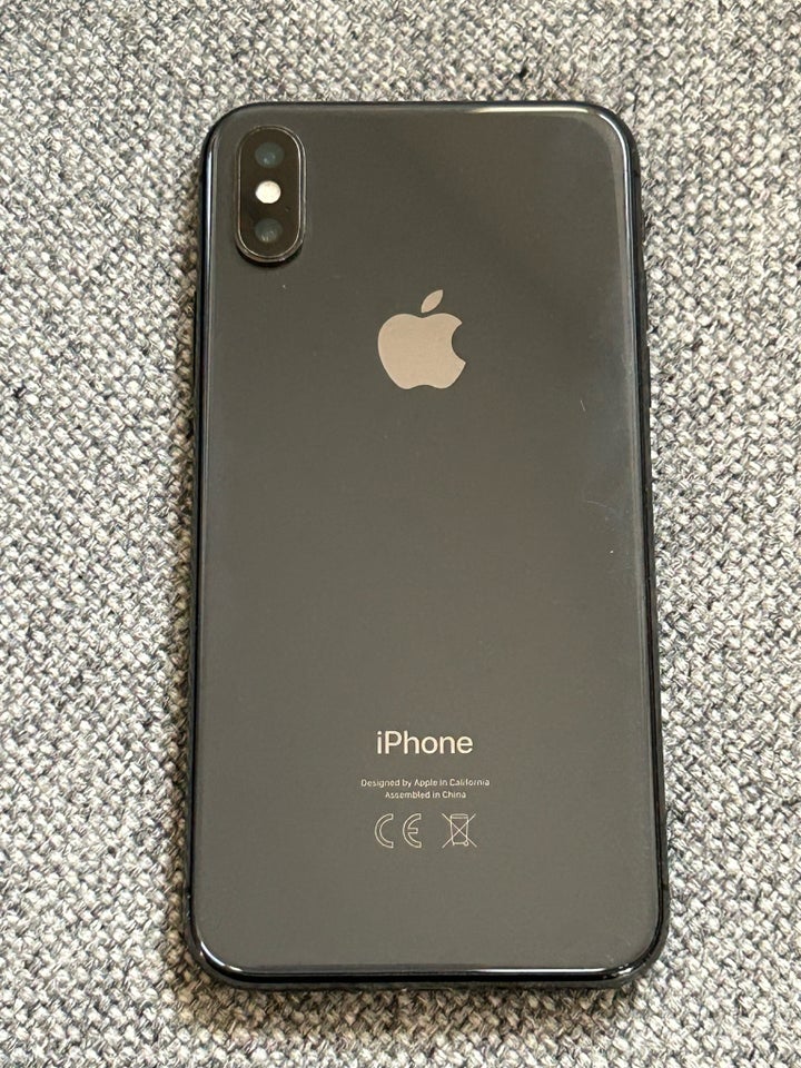 iPhone X, 64 GB, sort