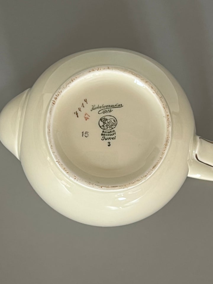 Kaffestel Porcelæn 80 år gl