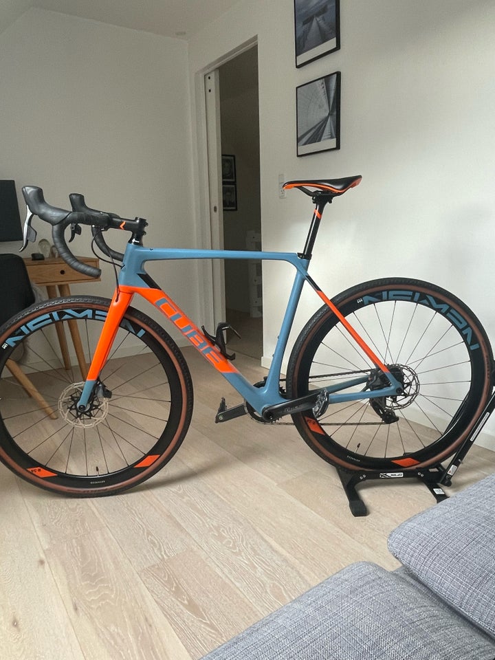 Herreracer, Cube Cross race C62 SLT