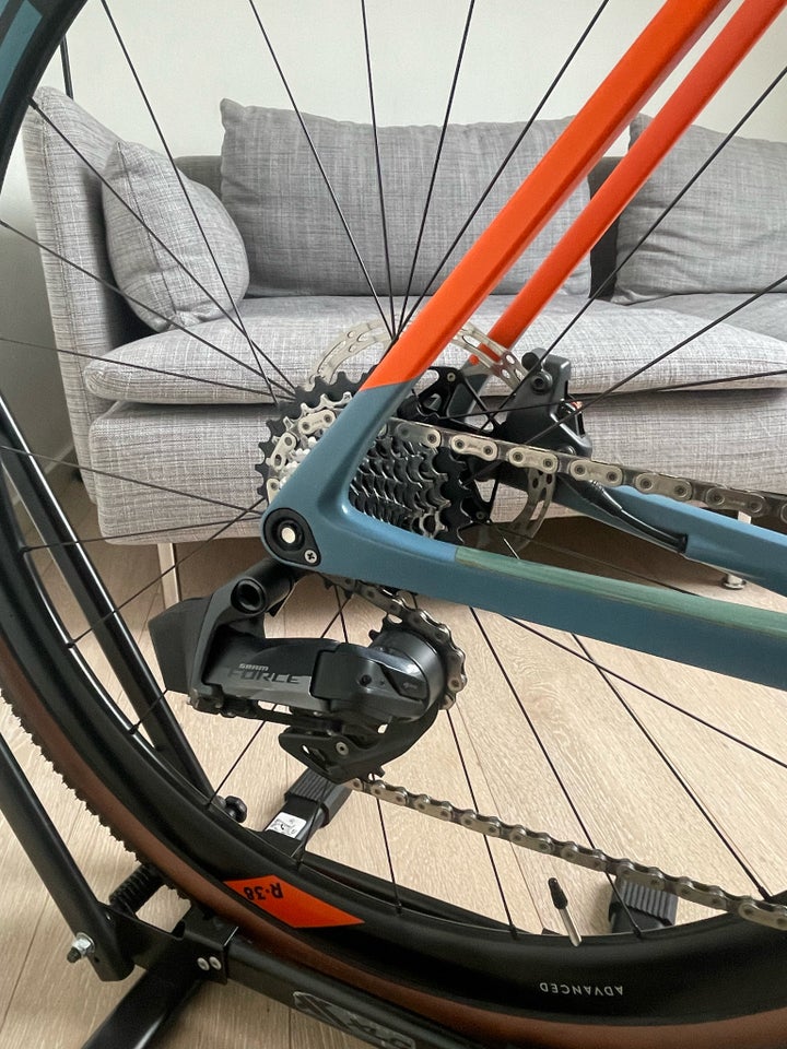 Herreracer, Cube Cross race C62 SLT