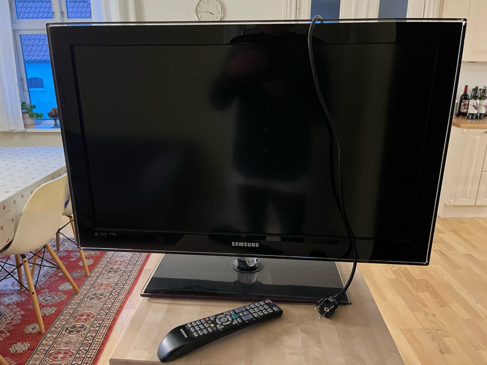 Samsung, 32"