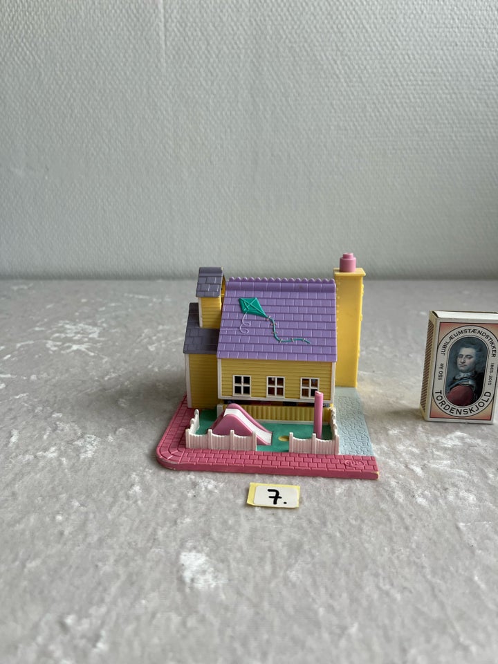 Polly Pocket, Skolehus - 1993