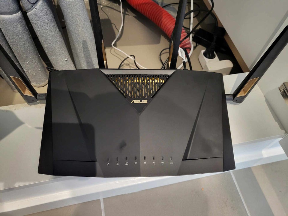 Router Asus RT-AX88U Perfekt