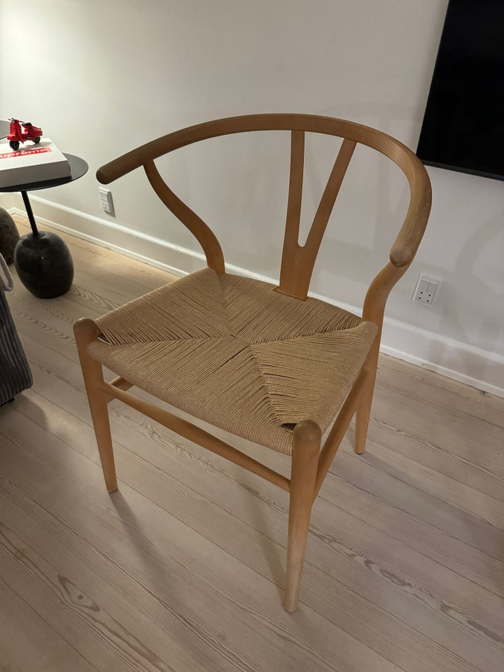 Hans J. Wegner, Y-stol