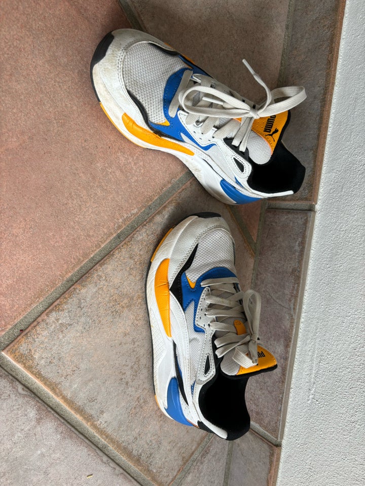 Sneakers, str. 36, Puma