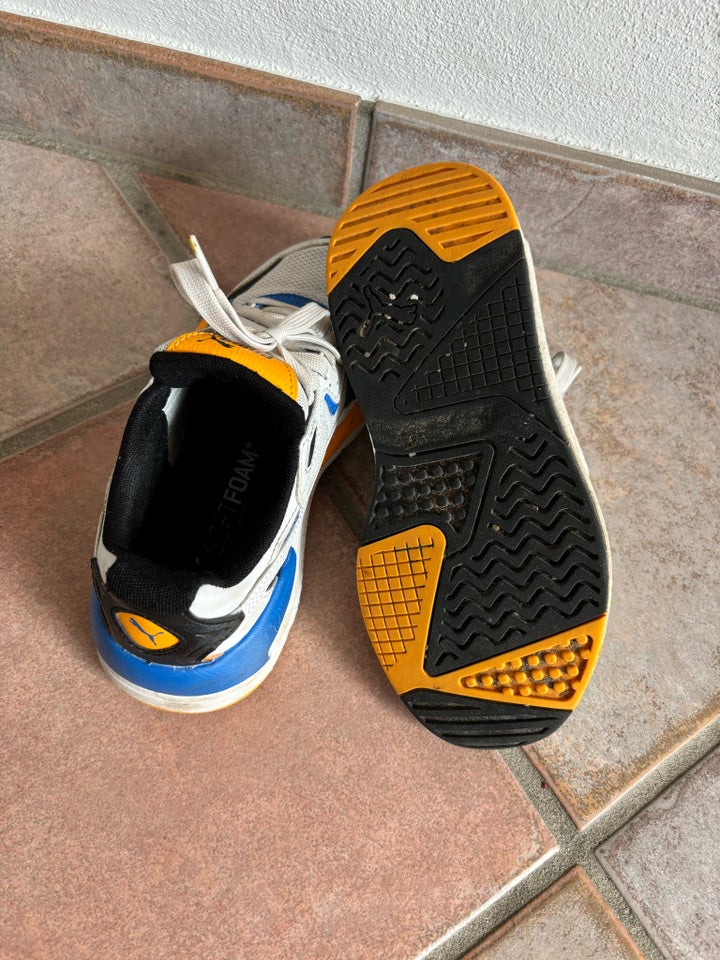 Sneakers, str. 36, Puma