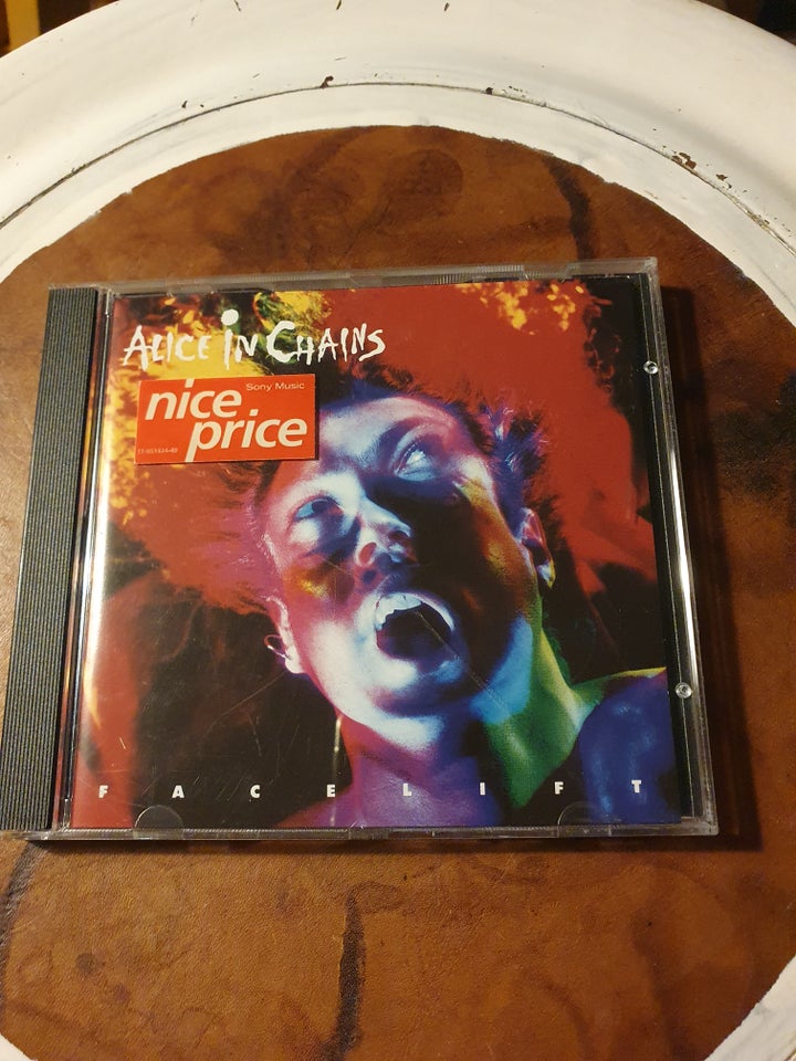 Alice in chains: Facelift rock