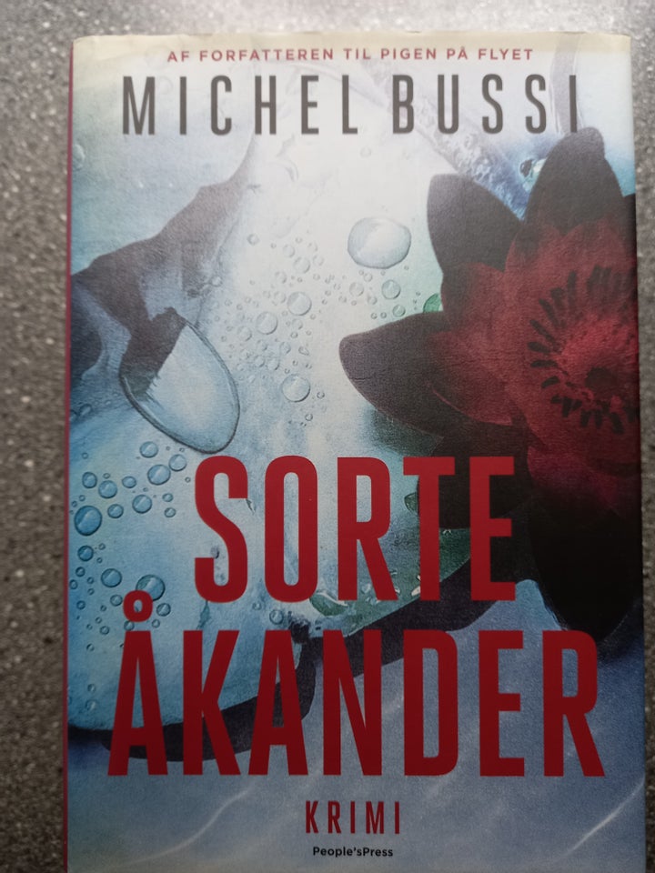 Sorte åkander, Michel Bussi,