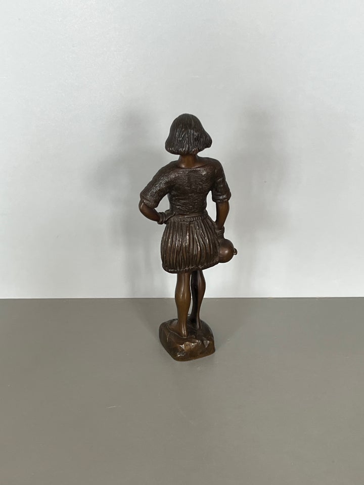 Bronze figur, 100 år gl.