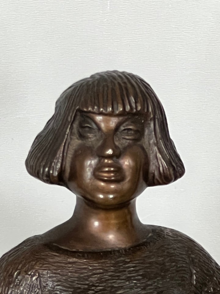 Bronze figur, 100 år gl.