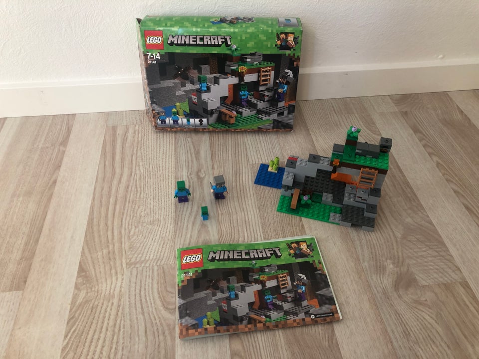 Lego Minecraft, 21141