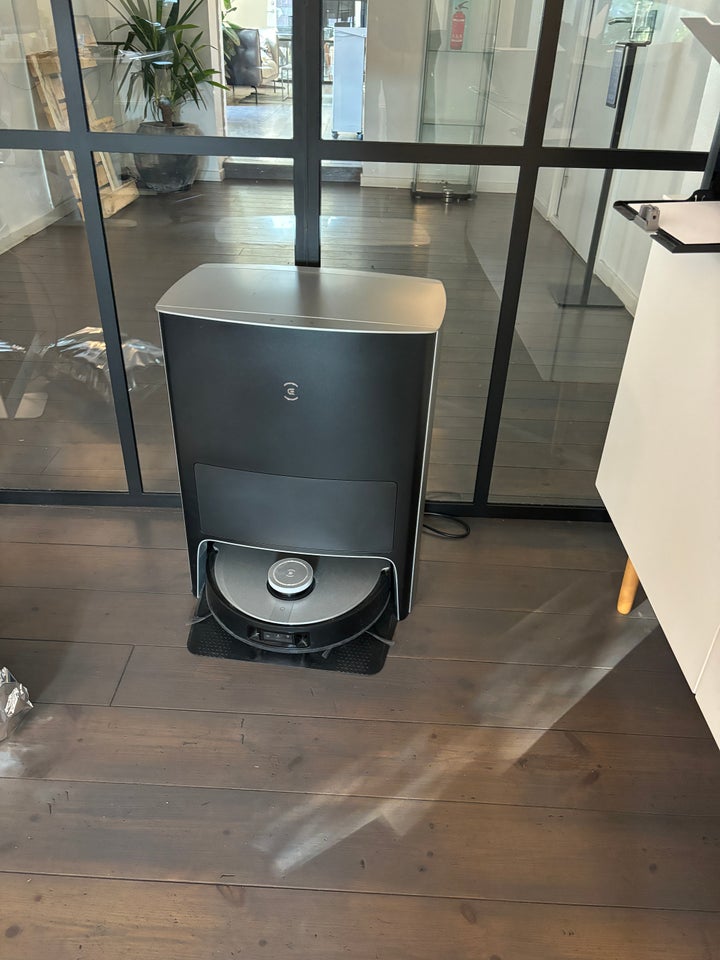 Robotstøvsuger Ecovacs deebot X1