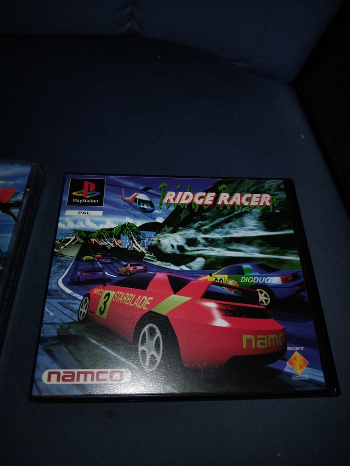 Ridge Racer PS racing