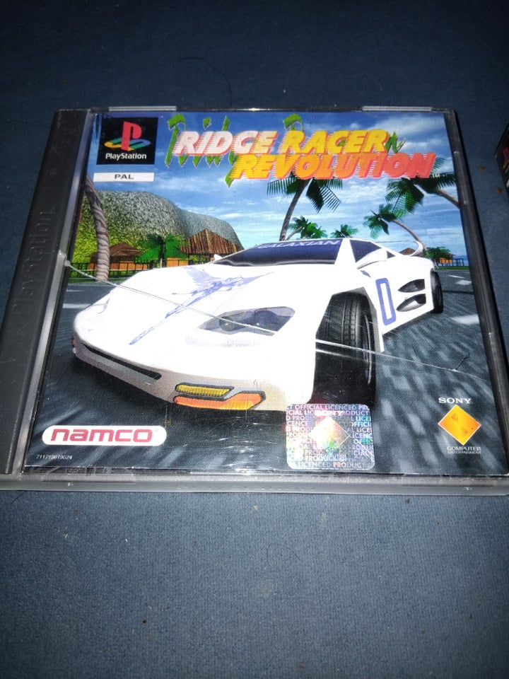 Ridge Racer PS racing