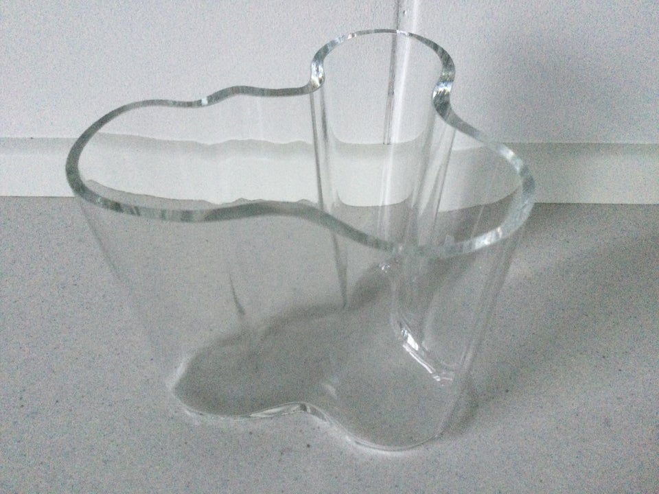 Vase, Alvar Aalto