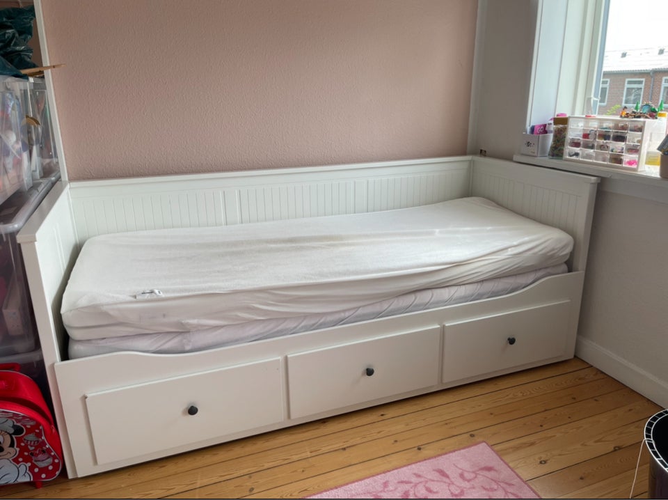 Sengeramme, Hemnes Ikea