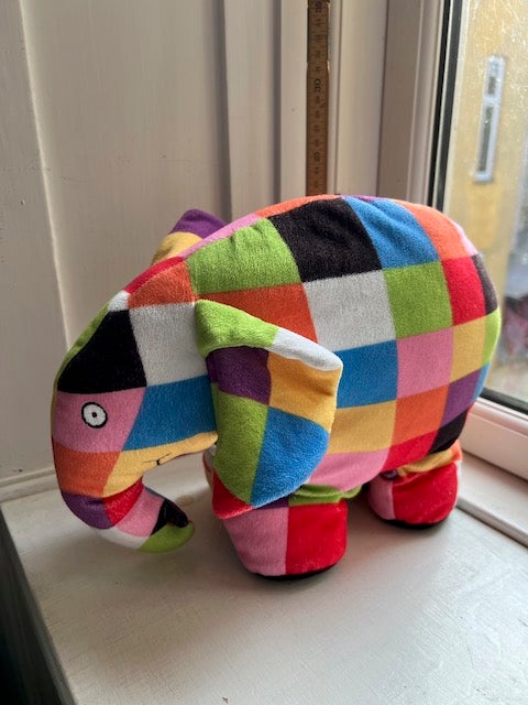 Elmer Elefant Bamse, Elmer