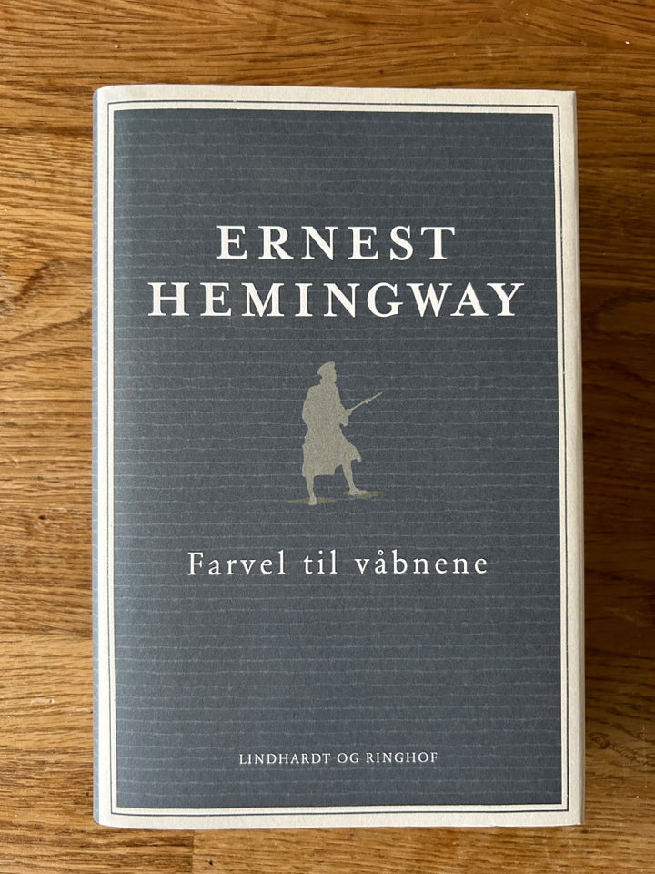 Farvel til våbnene, Ernest