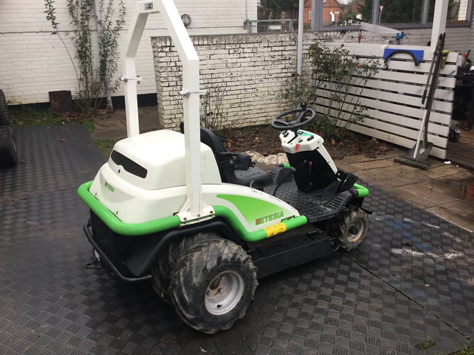 Havetraktor, ETESIA , 20 hk