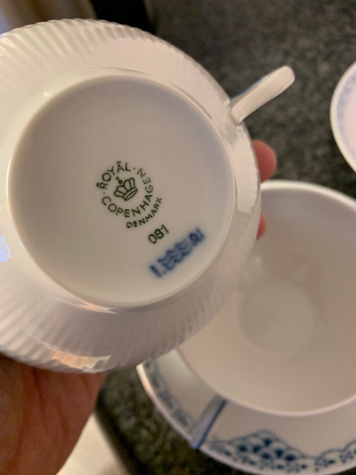 Porcelæn Te/kaffekopper Royal