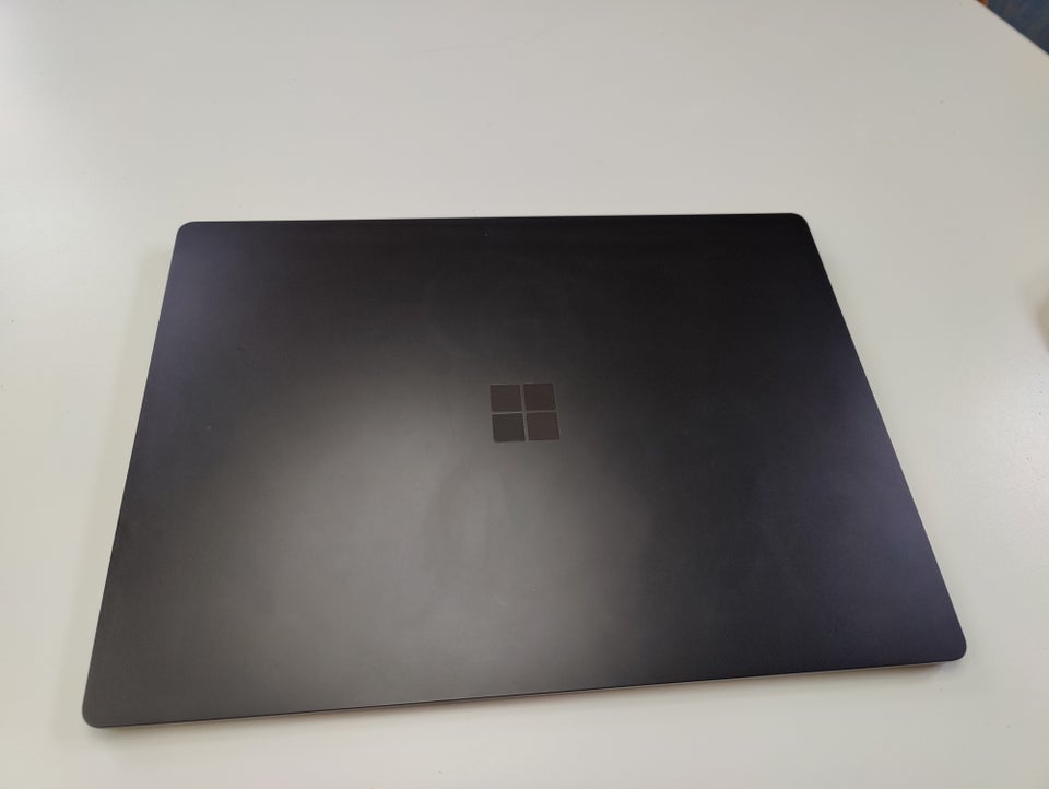 Microsoft Surface Laptop 3 AMD