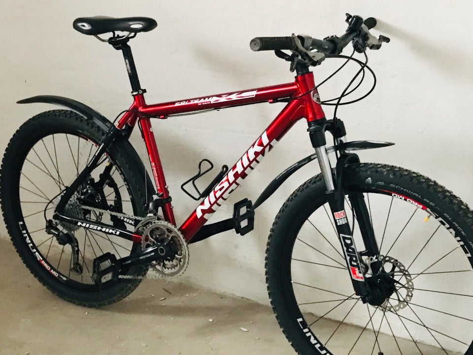 Nishiki XC  hardtail 19 og hjul er